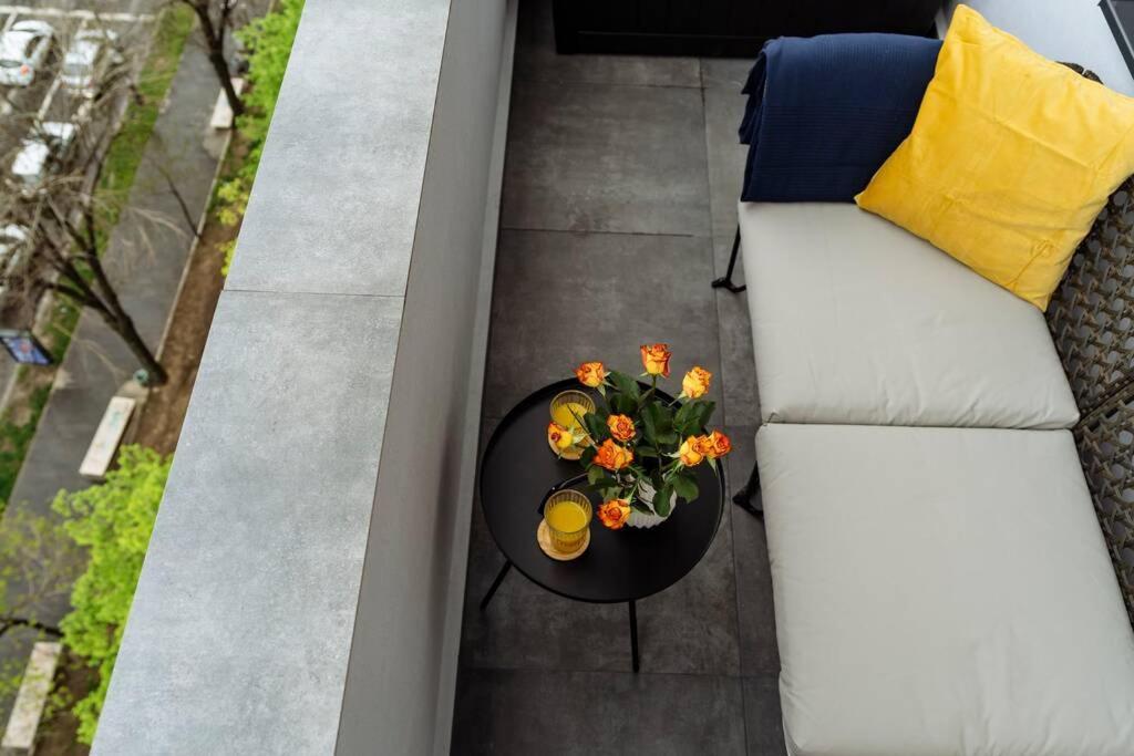 Amazing City View - Terrace+Netflix - City Center Βουκουρέστι Εξωτερικό φωτογραφία